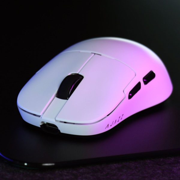 GlideMax Ultralight Gaming Mouse